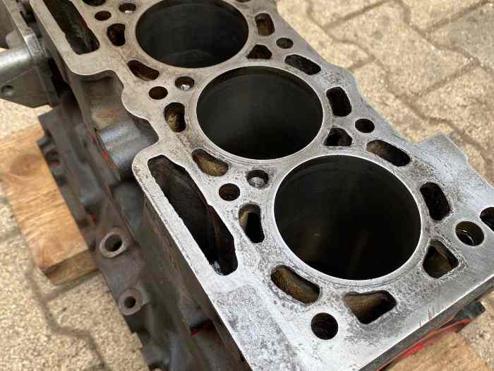 Bloc moteur Peugeot 106 xsi 2