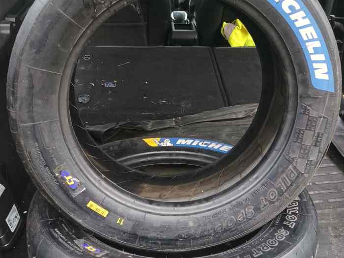 Michelin 11
