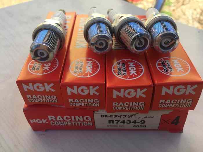 Bougies NGK R7434-9