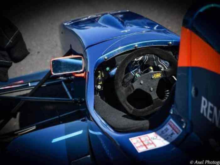 Vends formule Renault 2003 evo 2004 et 2008 1