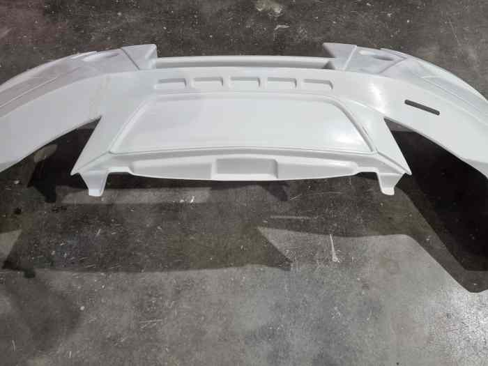 DEFENSA DELANTERA CUPRA TCR 3