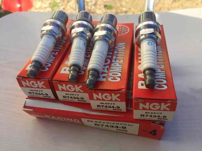 Bougies NGK R7434-9 1
