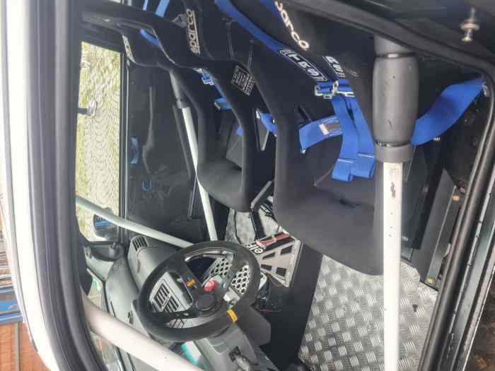 Renault Clio a 1.8 16v 
