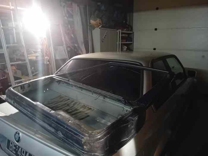 Portière droite bmw e30 coupé 1