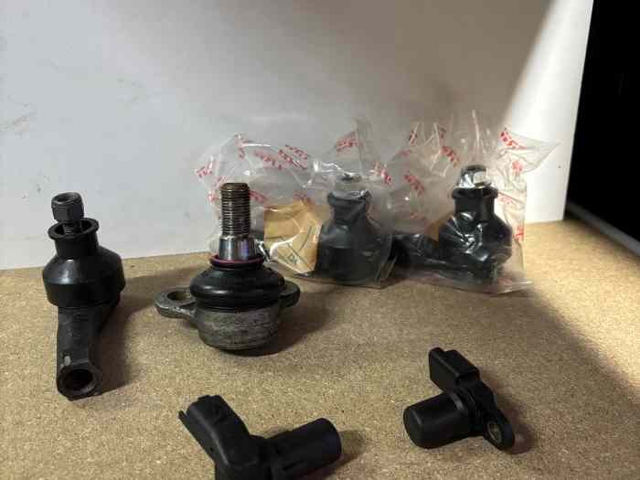 Rotules de direction neuf Clio r3max