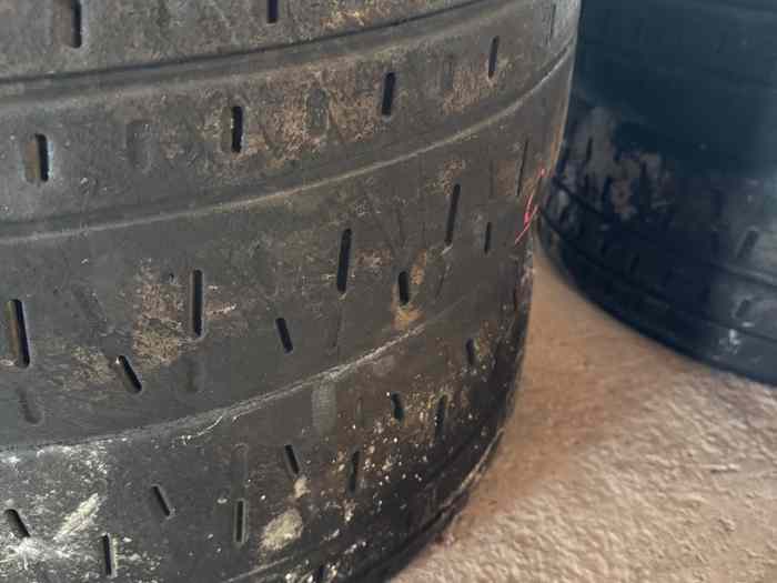 Lot pneus PIRELLI 17p très bon état 3