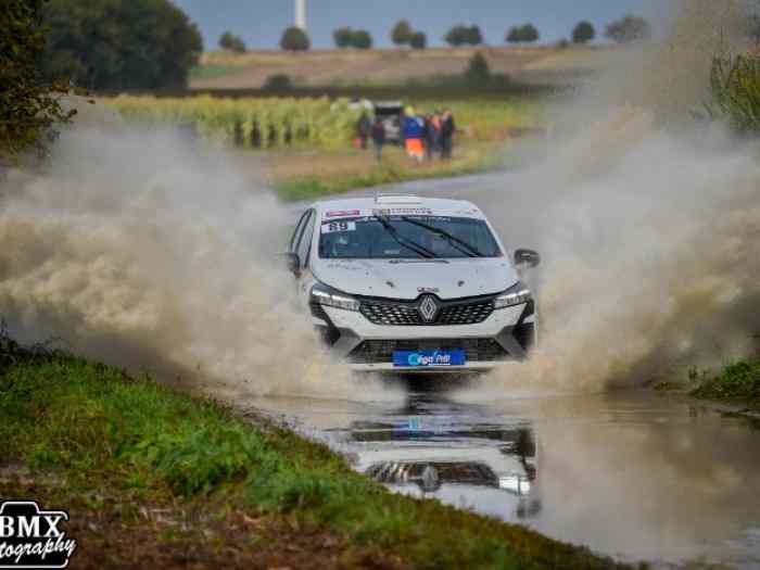 Location CLIO V RALLY 5 (RC5) 1