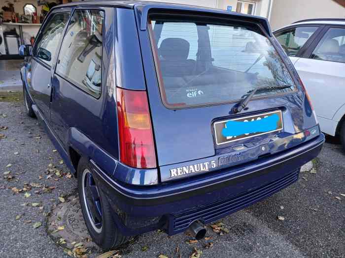 5 GT TURBO ALAIN OREILLE 1