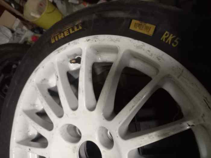Vd 2 pneus pirelli RK 5 1