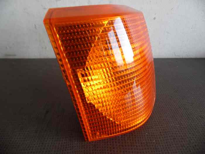 CLIGNOTANT AVANT DROIT RANGE ROVER P38 1