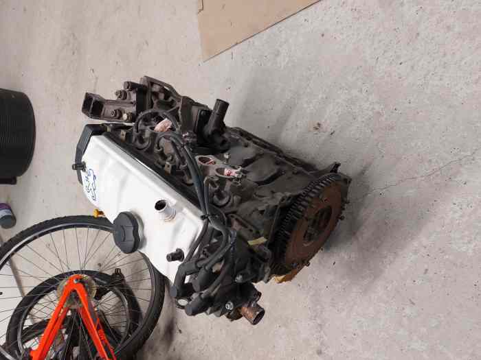 Moteur TU 8 soupapes 205,saxo, 106 ,AX 1
