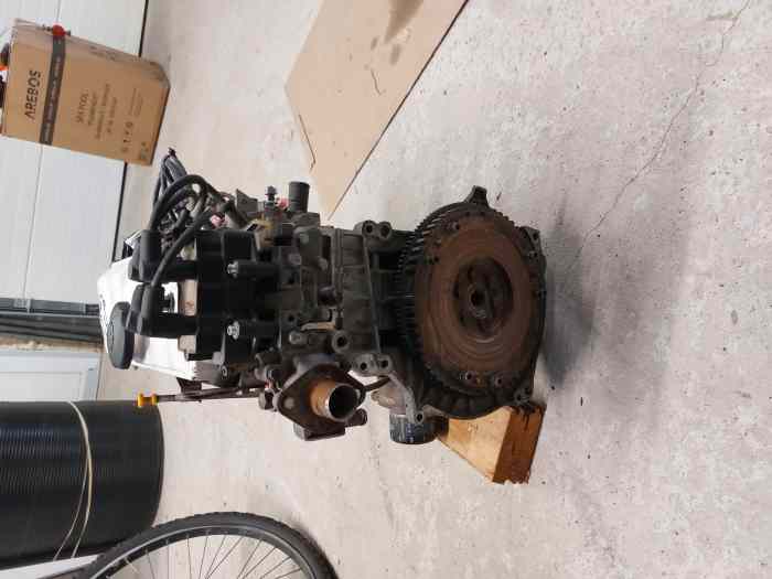 Moteur TU 8 soupapes 205,saxo, 106 ,AX 2