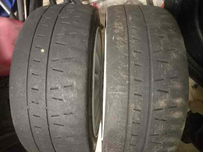 Vd 2 pneus pirelli RK 5 0