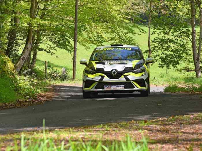 Location clio rallye 4 et saxo n2 2