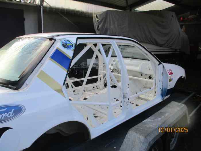 VEHICULE HISTORIQUE