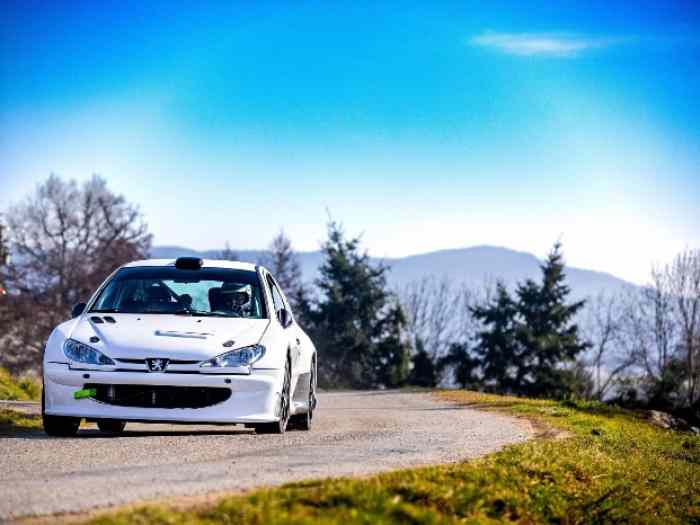 BBS LOCATION Loue 206 S1600