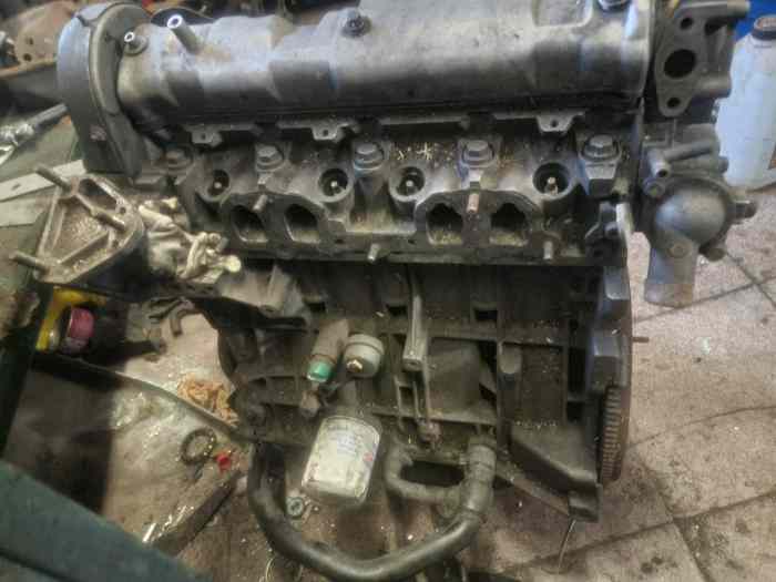 Moteur 205 gti à reviser 2