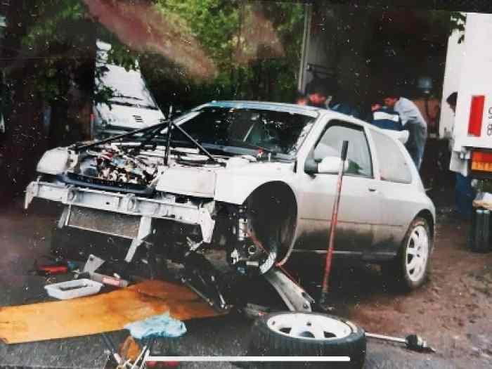 Recherche pièces clio kit car