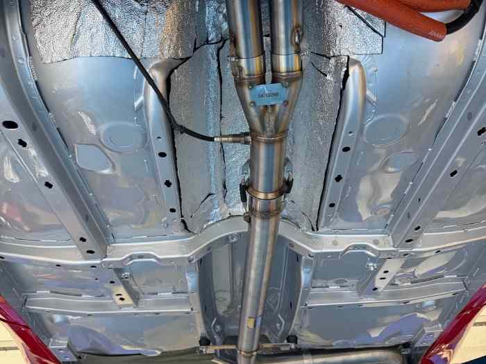 RENAULT MAXI MEGANE CHASSIS OFFICIAL PORTUGAL 4
