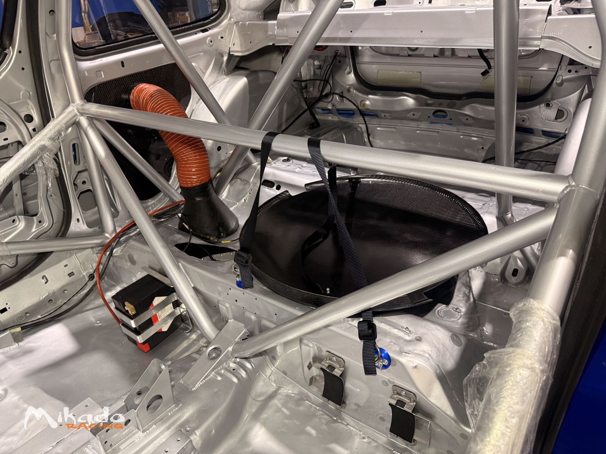RENAULT MAXI MEGANE CHASSIS OFFICIAL PORTUGAL – photo 3 sur 5
