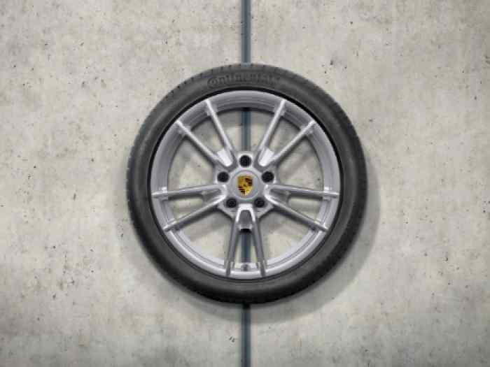 4 Jantes Porsche pour 911 avec 4 pneus...