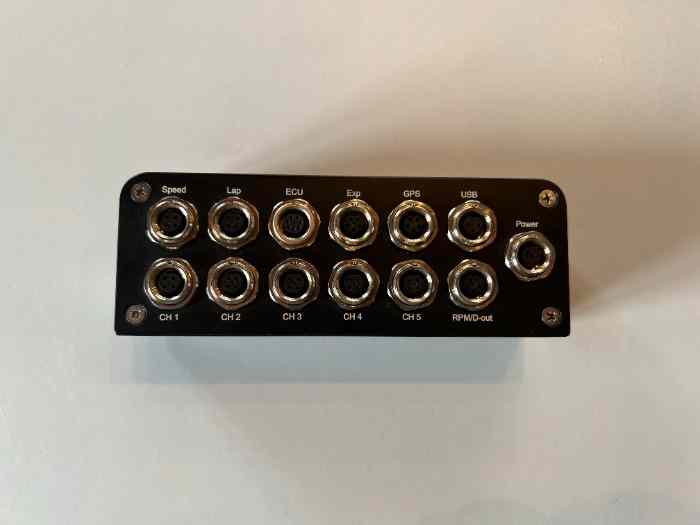 AIM EVO4S datalogger 2