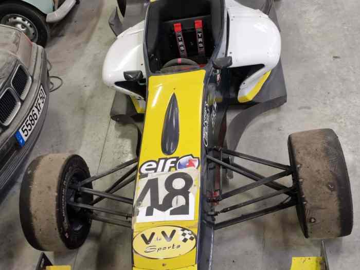 FORMULE RENAULT TATUUS FR 2.0 ANNEE 2007 3