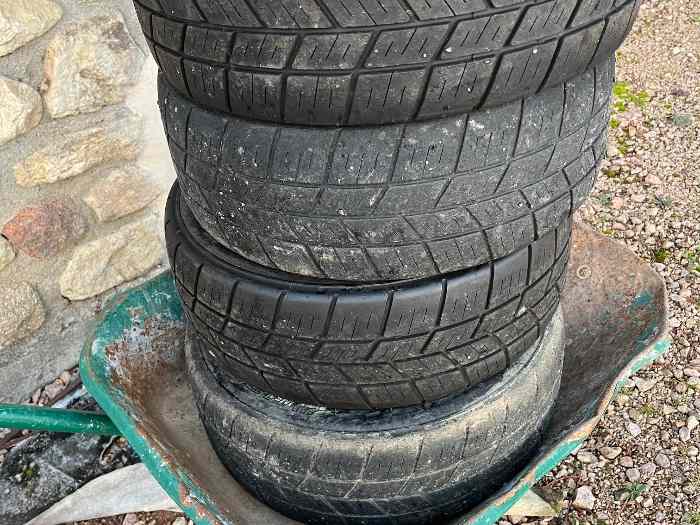Pneus w51 14 pouces