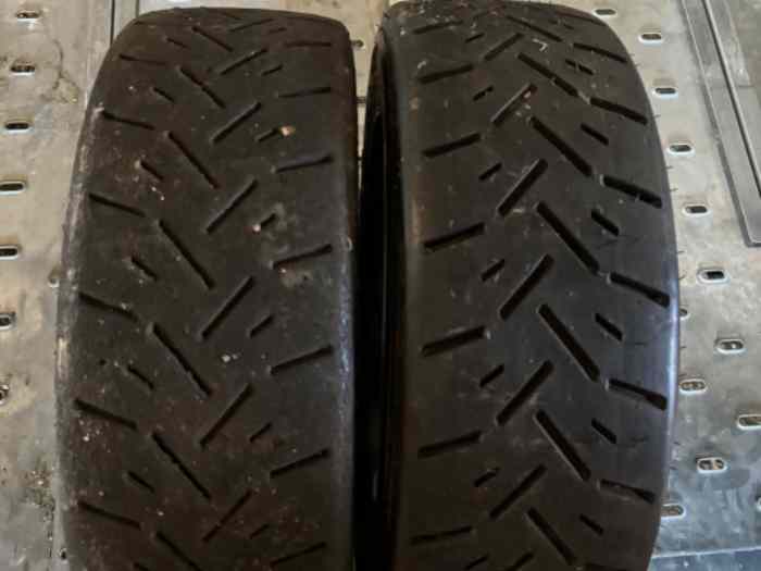 Vends 2 Pirelli RX5