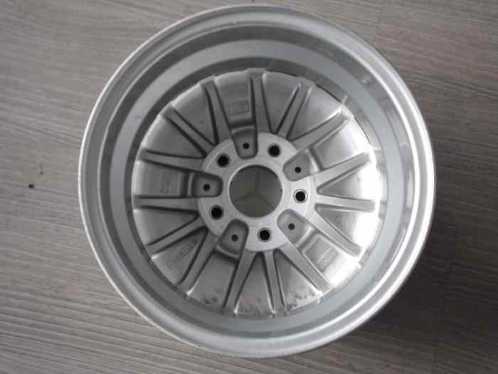 JANTE 2014000702 MERCEDES 190 W201 3