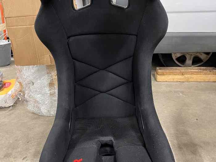 Baquet A tech
