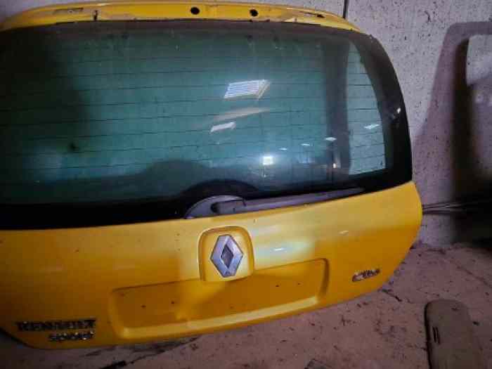 clio 2 rs 182 4