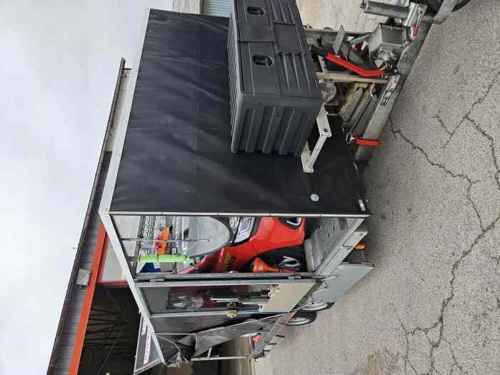 Remorque porte voiture fermée 3