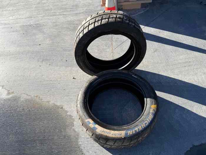 Pneu Michelin S10 16 pouces