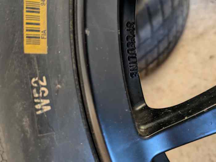 Pneus 16 p Michelin Hankook 3