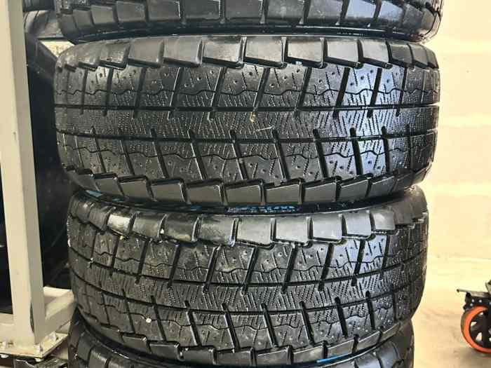 PNEUS HANKOOK 18