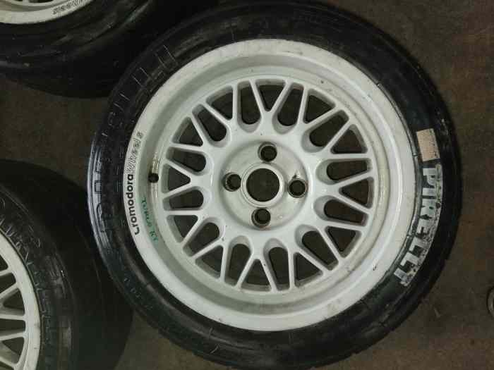 Roues Cromodora 16x8 FORD SIERRA 1