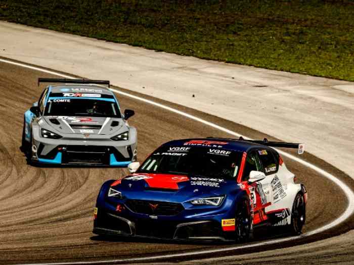 Location Cupra TCR Competicion MK4 - FFSA TC 4
