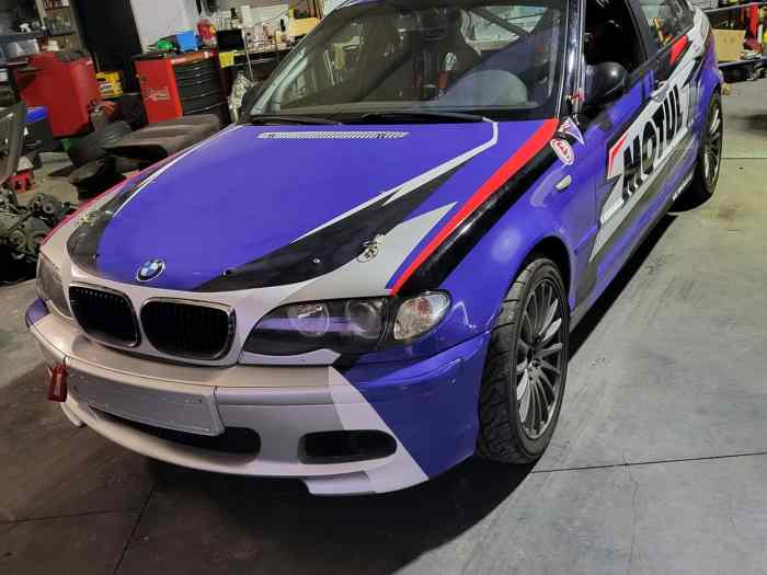 Location BMW E46 330 i 270 cv boîte 6 ...