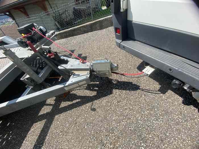 Vends remorque amca Noval double essieux basculante 3