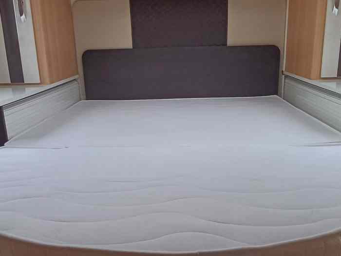 VEND CAMPING CAR MACC LOUIS 1
