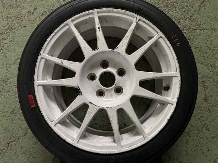 4 ROUES CLIO R3MAX ET41 -JANTES SPEEDLINE CORSE+ PNEUS YOKOHAMA 1