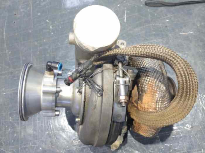 Turbo GARRETT TR30R A/R 0.8 1