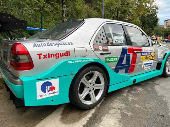 Mercedes AMG 1992 W202 V6 390cv 5
