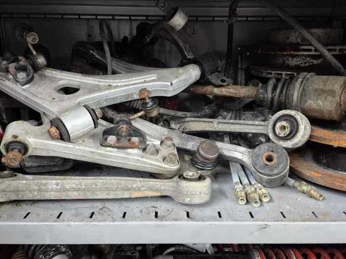 Pieces EVO VI 4