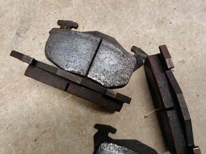 Plaquettes de frein carbone lorraine r...