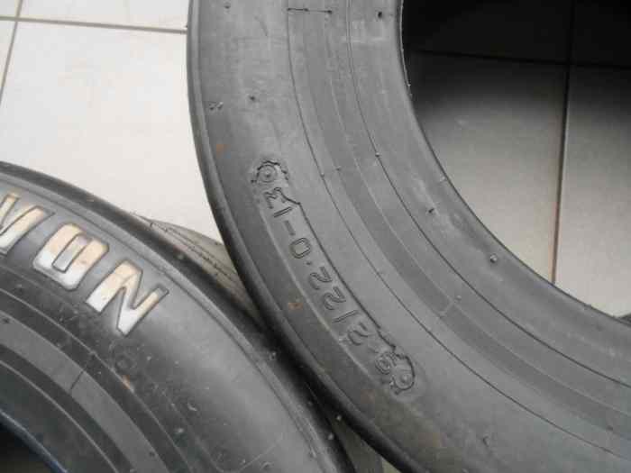 Avon slicks 13pouces