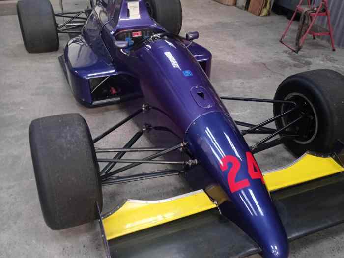 F3000 REYNARD 89D chassis roulant