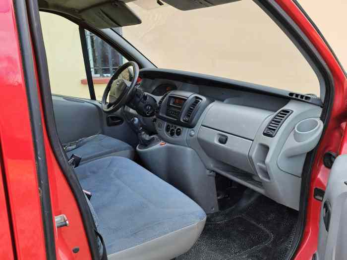 Nissan Primastar 5