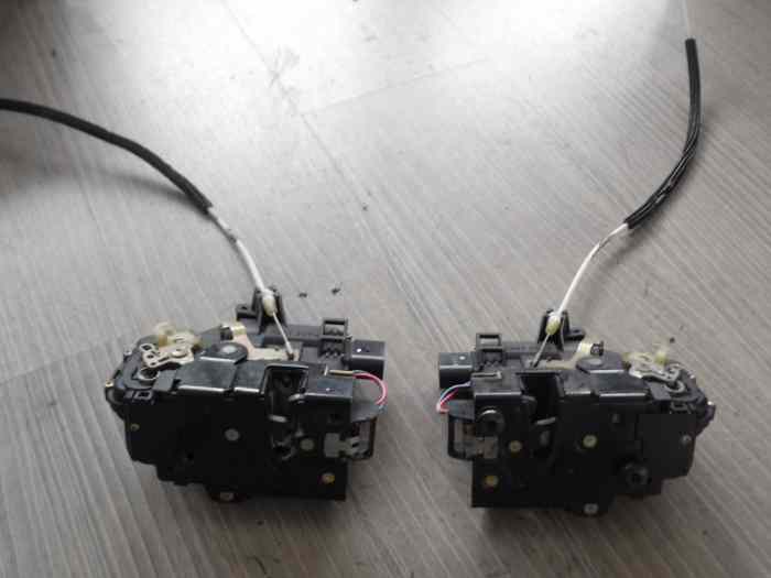 SERRURES DE PORTES PORSCHE 996 & 986 2